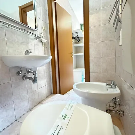 מלון Le Querce 2*