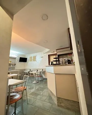 מלון Le Querce 2*