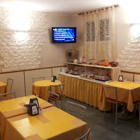 מלון Le Querce 2*