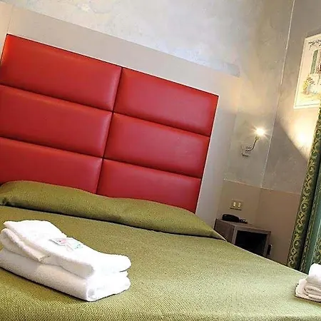 Le Querce Szálloda