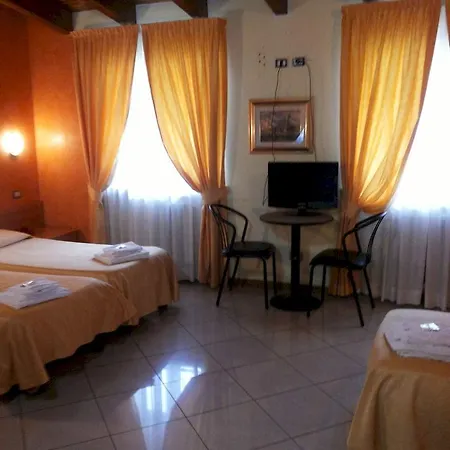 Le Querce Hotel Milán